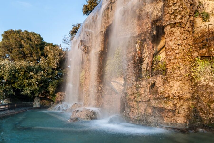 Nice: Old Town Treasures and Castle Hill Walking Tour - What the guides add to the experience
