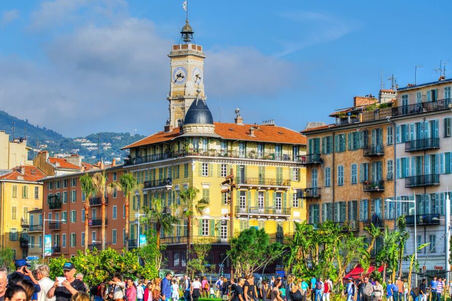 Nice: Old Town Treasures Walking Tour - A local café and a taste of Nice