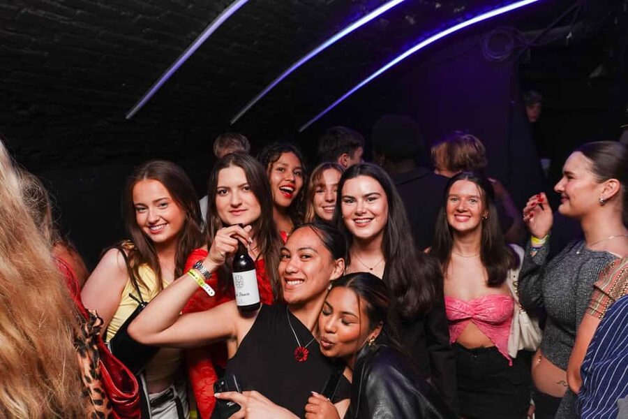 Nice: Party Bar Crawl with Club VIP, 6 Shots, and Games - Finishing at a proper VIP nightclub