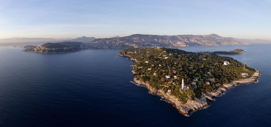 Nice: Snorkeling Speedboat Tour in Villefranche Bay - Who will enjoy this most?