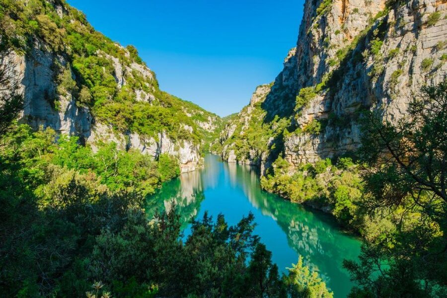 Nice: The Gorges du Verdon and Ste Croix Lake Full-Day Tour - Nice Pickup and the Nine-Hour Rhythm