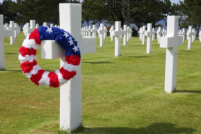 Normandy D-Day Beaches and World War II Sites Day Trip from Paris - The guide can make or break the history