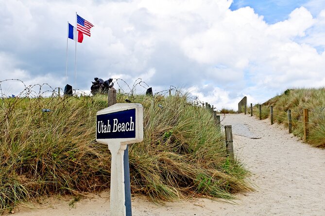 Normandy D-Day Sites & Cemetery Day Trip from Paris with Lunch - Omaha Beach: Time to Picture the First Wave
