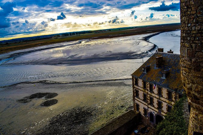 Normandy - Mont Saint-Michel Full Day Tour from Bayeux - Lunch needs advance planning