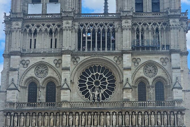 Notre Dame Outdoor Walking Tour and Entrance to Sainte Chapelle - Is the $79.81 price fair?