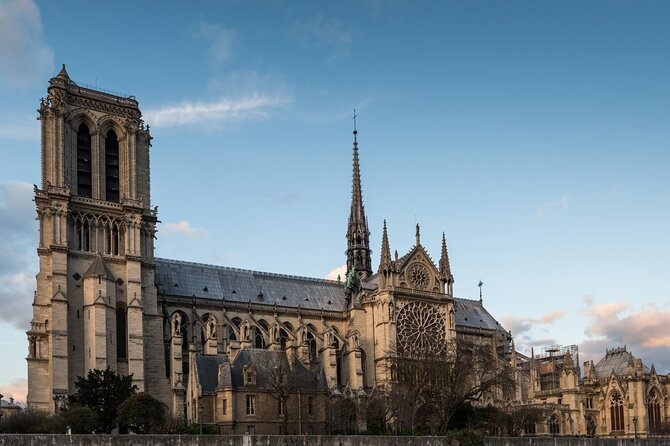 Notre Dame Paris Outdoor Tour with Crypt Entry - What this Notre-Dame experience really includes