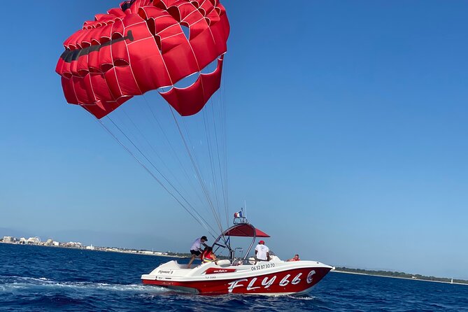 Parasailing - The views over the Pyrénées-Orientales