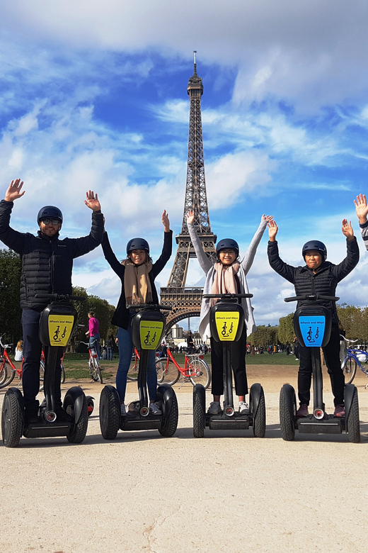 Paris: 1,5 hour Guided Segway Tour - Lavirotte Building and the promenade