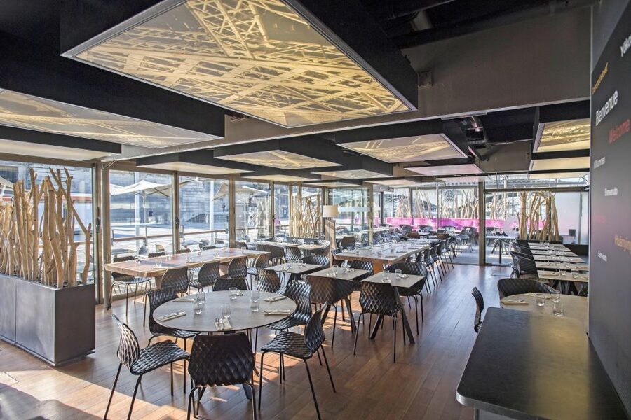 Paris: 1-Hour Sightseeing Cruise and 3-Course Bistro Dinner - Is $76 per person good value?