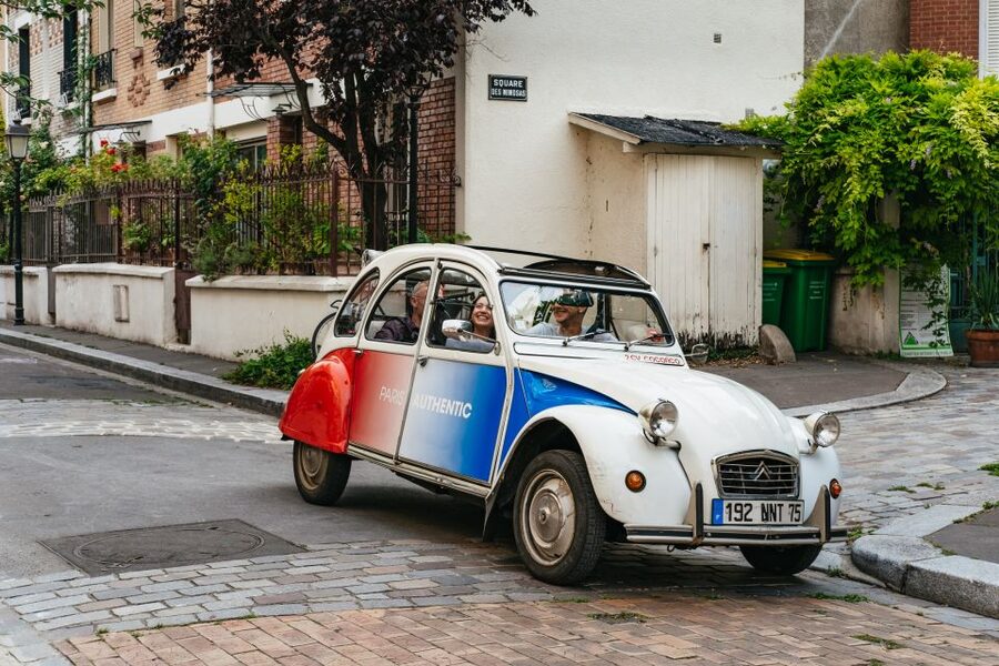Paris: 1-Hour Vintage Citroen 2CV Tour - Seeing the Eiffel Tower from a 2CV