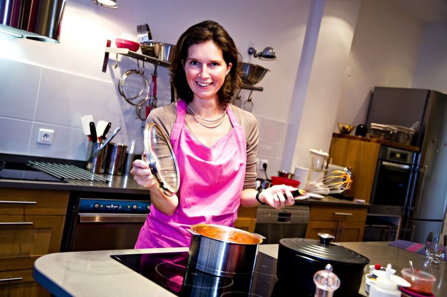 Paris: 2.5-Hour French Pastry Cooking Class - Baking French classics at 92 rue Nollet