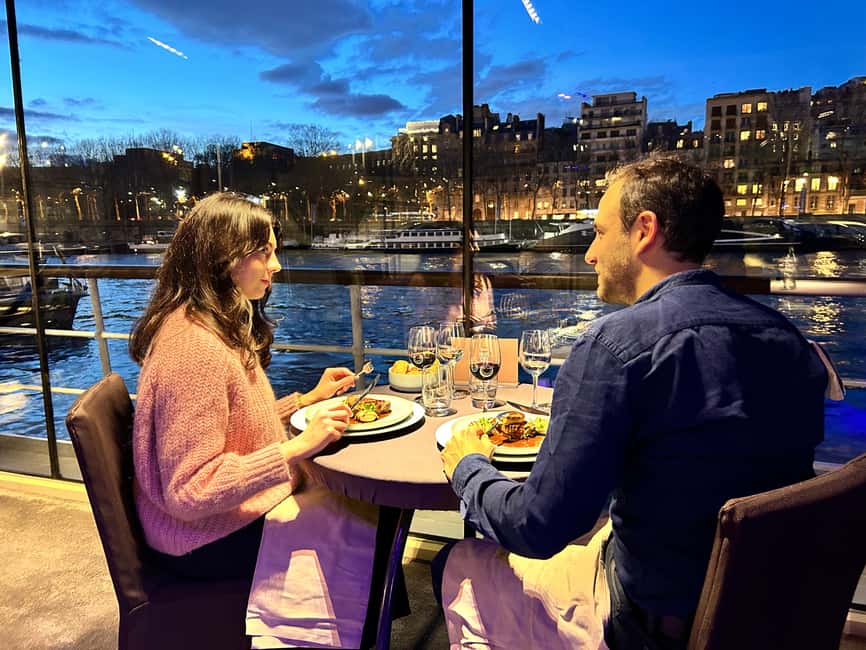 Paris: 3-Course-Dinner Cruise with Wine on the Seine River - The route from Les Invalides to Île Saint-Louis
