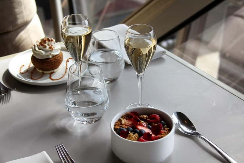 Paris: 3-Course Lunch at Eiffel Tower's Madame Brasserie - How much value do you get for $80?