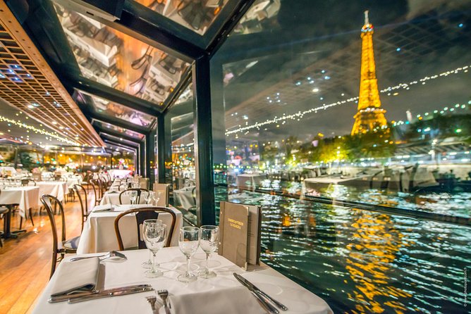Paris 3-Courses Gourmet Dinner Seine River Cruise with Champagne - Choosing Between the 6:45 and 9:15 Sailings