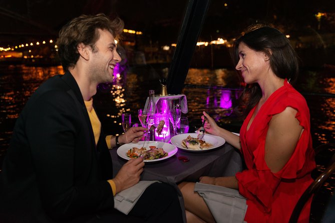 Paris 3-Courses Gourmet Dinner Seine River Cruise with Champagne - Price and Who Gets Good Value