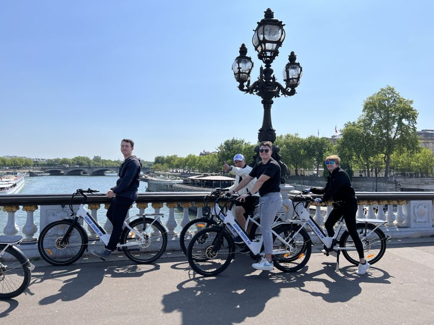 Paris: Afternoon E-Bike Guided Small Group Tour - Pont Alexandre III, Petit Palais, and Grand Palais