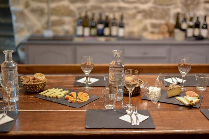 Paris Art of Pairing Cheese and Wine Tasting in a Cheese Cellar - What happens at 39 Rue Saint-Louis en l’Île
