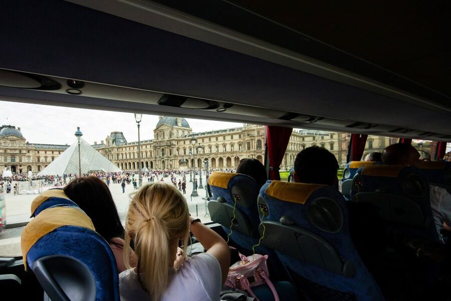 Paris: Audio-Guided Bus Tour & Seine River Cruise - What the major sights mean from the road and water