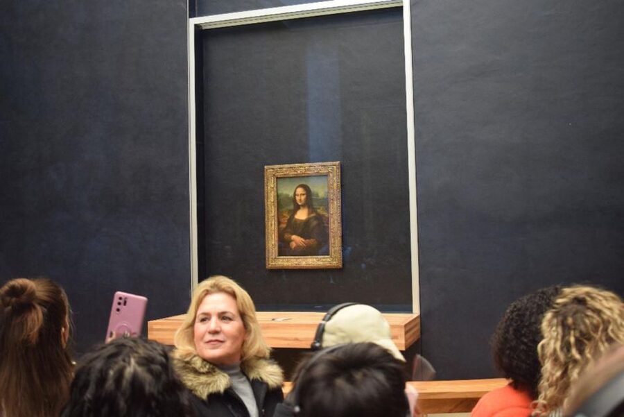 Paris: Best of the Louvre Guided Tour with Pre-booked Ticket - Key points at a glance