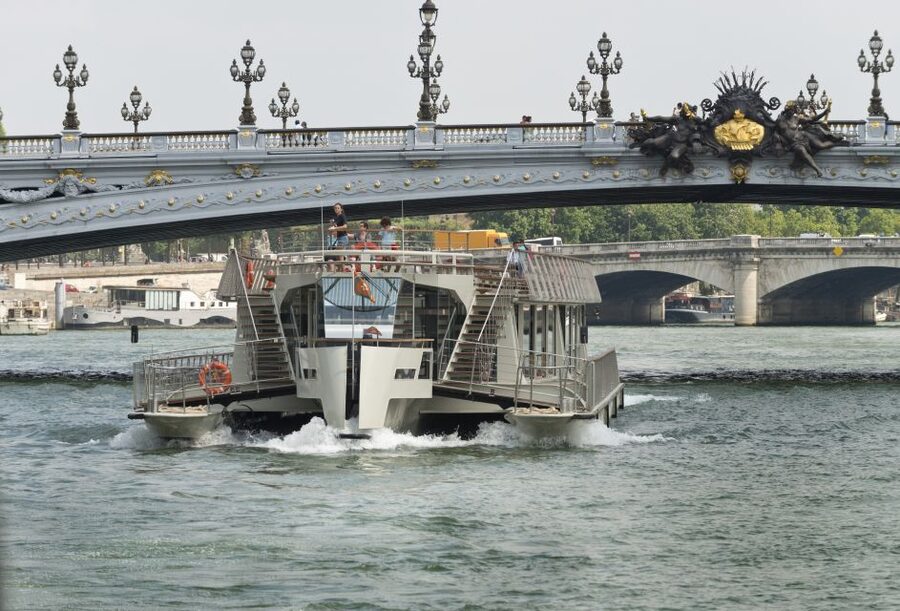 Paris: Big Bus Hop-on Hop-off Tour and Seine River Cruise - Key points at a glance