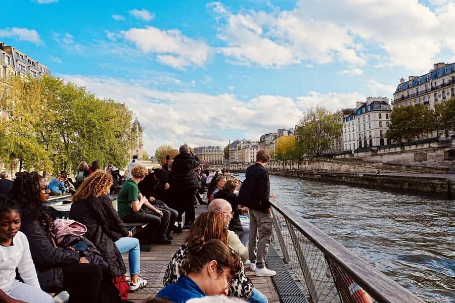 Paris: Big Bus Hop-on Hop-off Tour and Seine River Cruise - What the $61 price really buys you