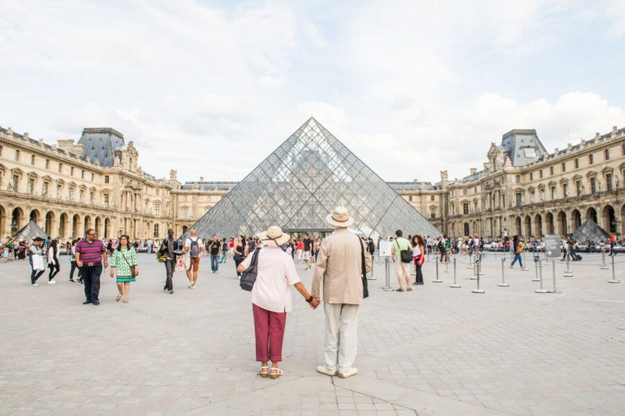 Paris: Big Bus Hop-on Hop-off Tour & Panoramic Night Tour - Key points at a glance