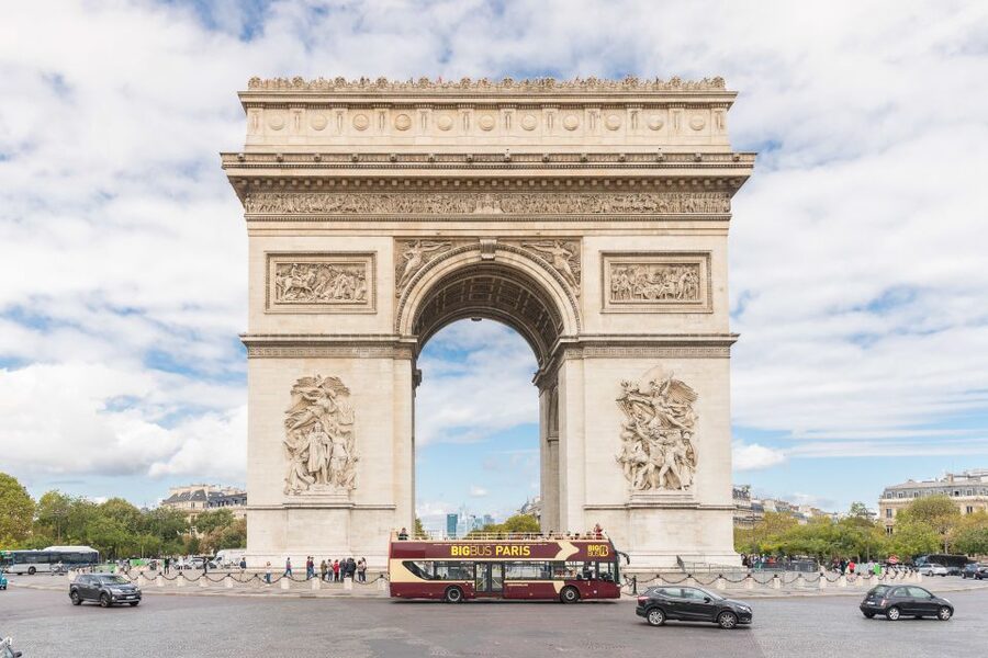 Paris: Big Bus Hop-on Hop-off Tour & Panoramic Night Tour - Champs-Élysées and the Arc de Triomphe