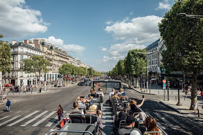 Paris Big Bus Hop-On Hop-Off Tour with Optional River Cruise - Stop 3: Notre Dame and the Île de la Cité