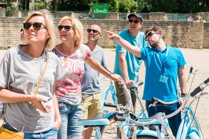 Paris Bike Tour Hidden Secrets in the Latin Quarter & Le Marais neighborhoods - Rue des Rosiers and the heart of Jewish Le Marais