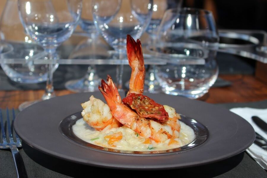 Paris: Bustronome Gourmet Lunch Tour on a Glass-Roof Bus - Service that feels more bistro than banquet hall