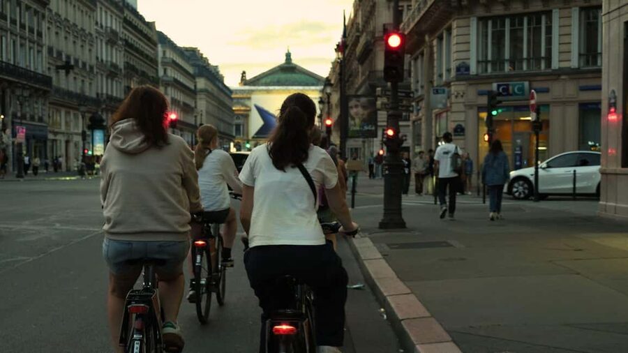 Paris By Night: 3-Hour Guided Bike Tour - Key points to know before you book