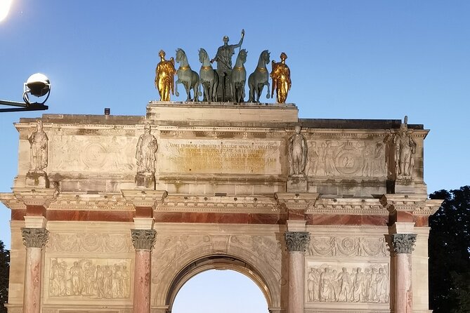 Paris by Night - The 9th arrondissement and Palais Garnier