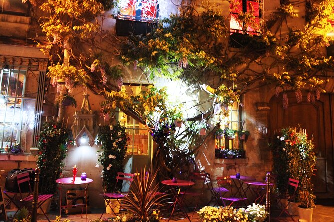 Paris by Night Walking Tour: Ghosts, Mysteries and Legends - The Conciergerie and Marie Antoinette’s final days