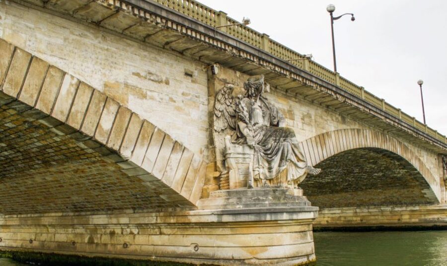 Paris: Catacombs, Audio Guide, and River Cruise Option - Key points to know before booking