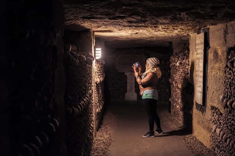 Paris: Catacombs Special Access Tour - The guide is the main part of the experience