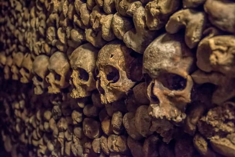Paris: Catacombs Special Access Tour - Meeting at Café du Rendez-Vous