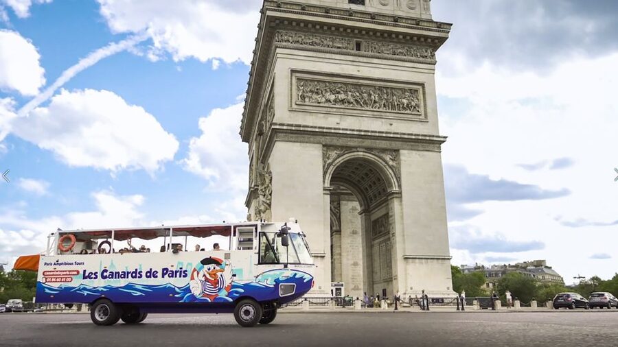 Paris: City and River Seine Tour on an Amphibious Bus - Who should book this Paris tour?