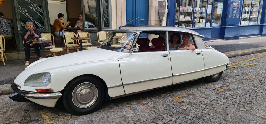 Paris: City Discovery Tour by Vintage Citroën DS Car - The extra city views: Bercy Village and the Grande Bibliothèque