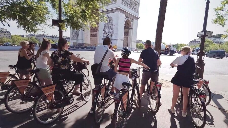 Paris: City Highlights Bike Tour - Île de la Cité and Notre Dame