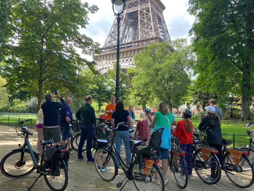Paris: City Highlights Bike Tour - From the Opera district to Place Vendôme