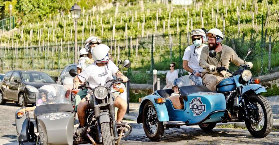 Paris: City Highlights Tour by Vintage Sidecar - Les Invalides and the grand avenues