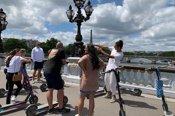 Paris City Tour by E-Scooter with Fun Guide (Small groups) - Grand Palais, Invalides, and the city’s grand architecture