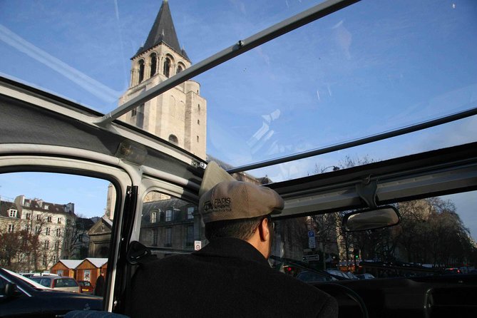 Paris Classic tour in 2CV - Private guiding and route flexibility
