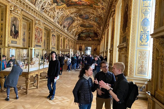 Paris: Complete Louvre Private Tour with Mona Lisa - French history through three major paintings