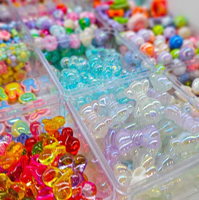 Paris: Create your phone strap, bag or keychain - Planning Your Visit to Boutique My Nice Bracelet