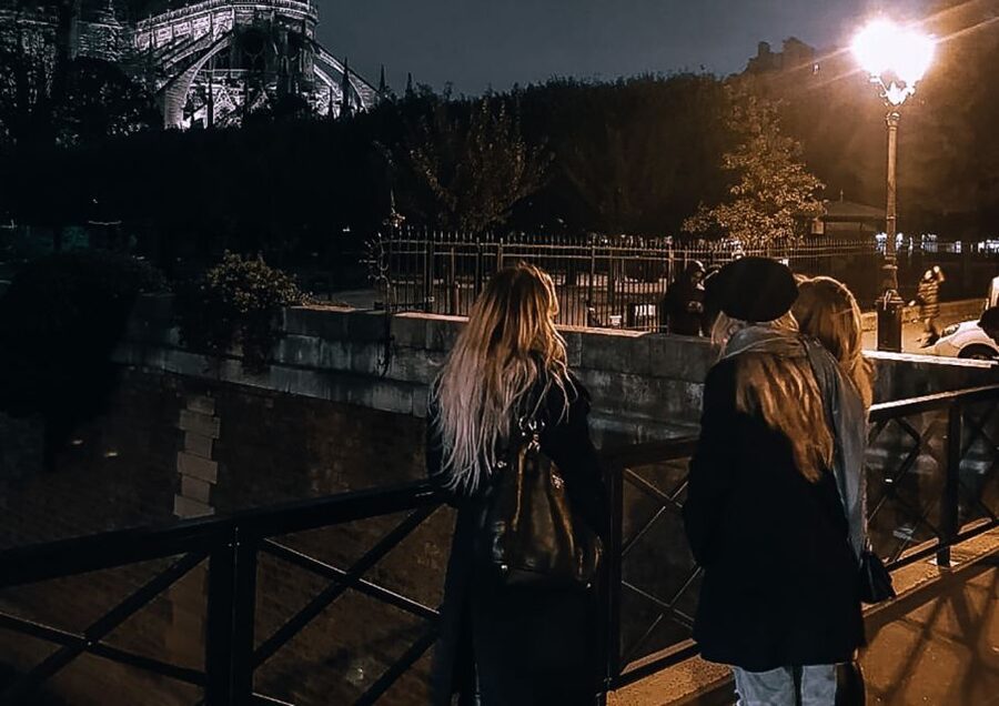 Paris: Dark History and Ghostly Guided Walking Tour - Notre Dame and the creatures on its stonework