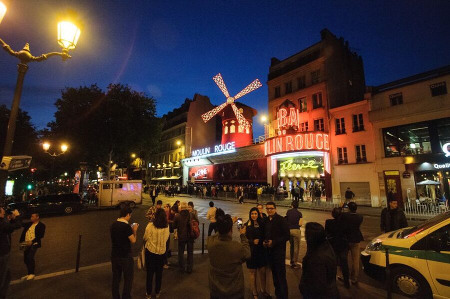 Paris: Dinner Show at the Moulin Rouge - Practical Advice Before You Book