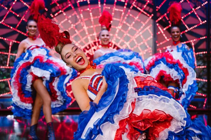Paris: Dinner Show at the Moulin Rouge - Champagne, Service, and the Pace of the Meal