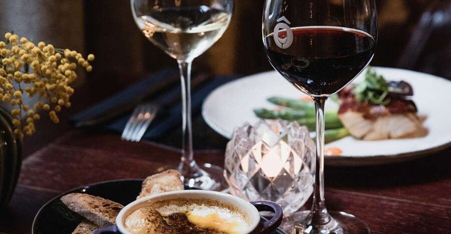 Paris: Dinner with Customized Wine Selection - What the sommelier adds to the meal