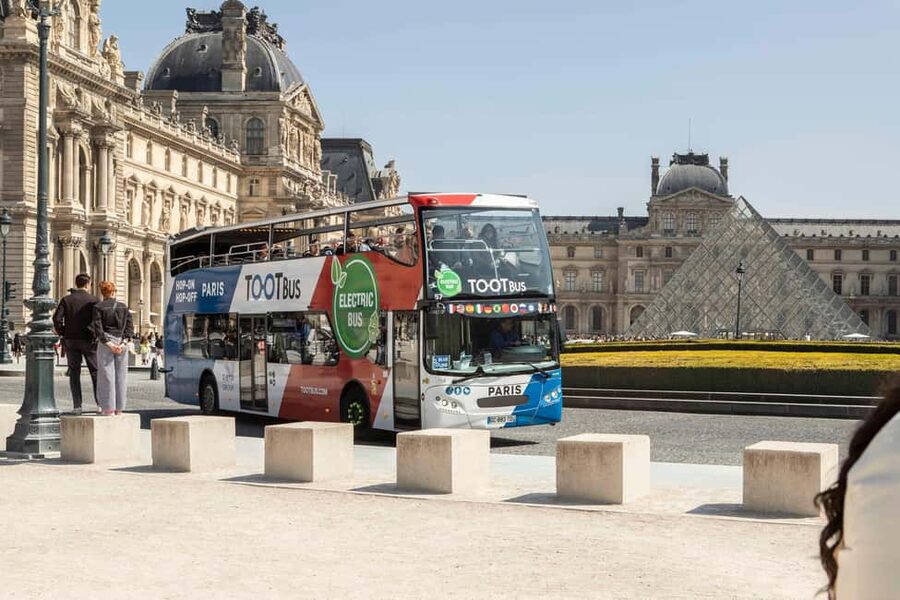 Paris: Discovery Hop-On Hop-Off and Paris by Night Tour - How the Paris bus pass works
